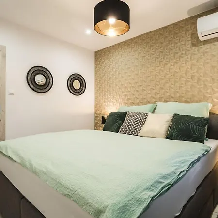 Appartement Flexihome Sk - Kriva - Location - 2 Bedrooms - 76 M2 *