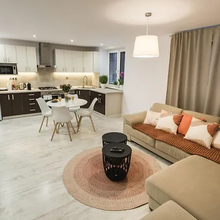 Flexihome Sk - Kriva - Location - 2 Bedrooms - 76 M2 Apartment *