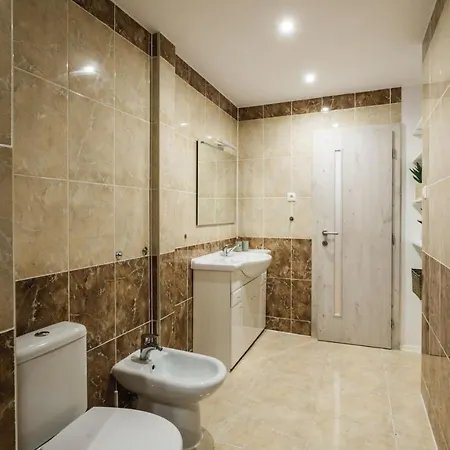 Flexihome Sk - Kriva - Location - 2 Bedrooms - 76 M2 Apartment *